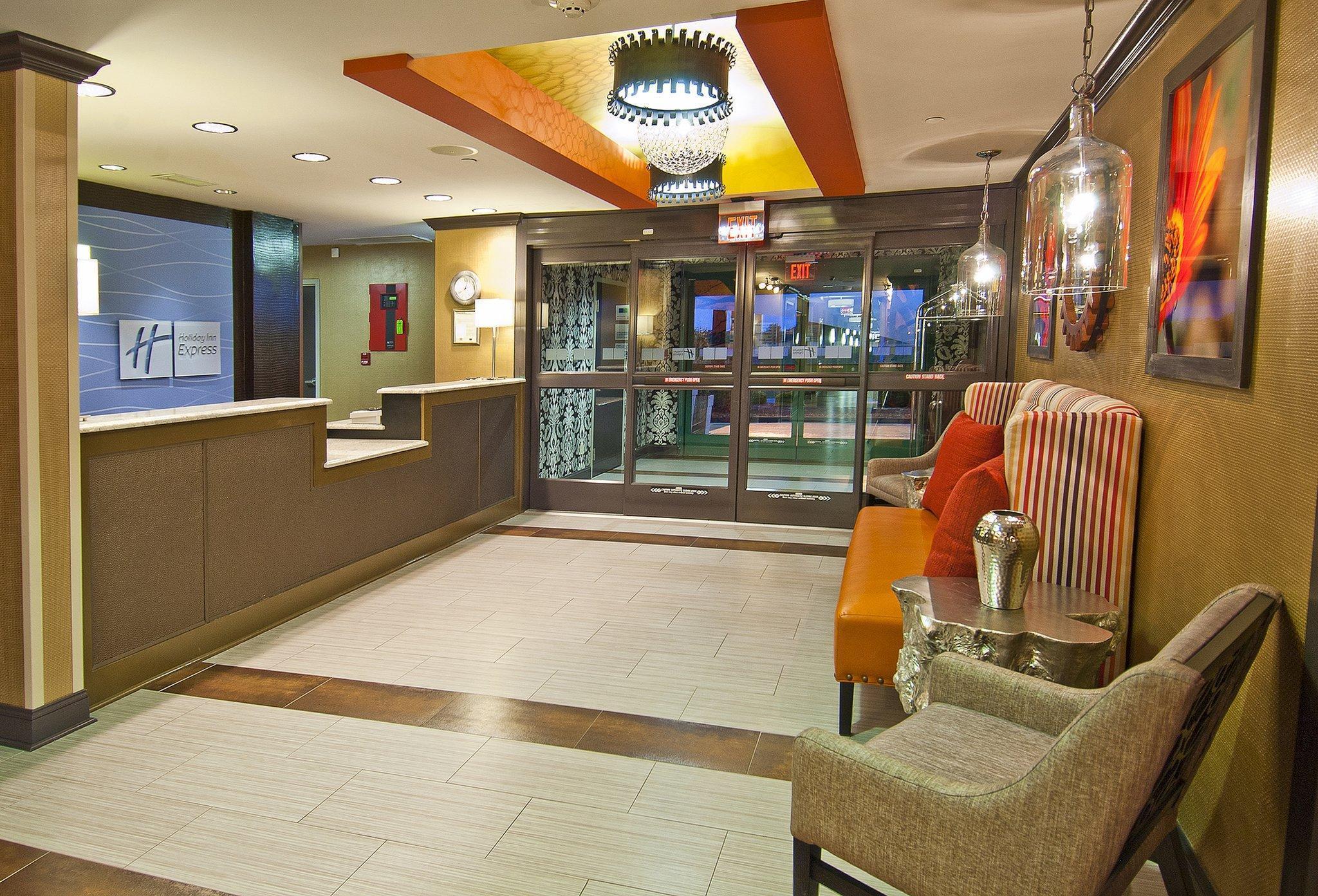 Holiday Inn Express Hotel & Suites Olive Branch By Ihg Exterior foto